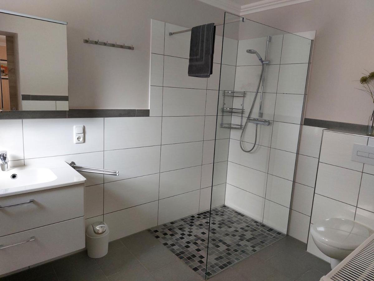 レンブルッフHaus Strandlust- Gemuetliches Studio Direkt Am Duemmerアパートメント エクステリア 写真